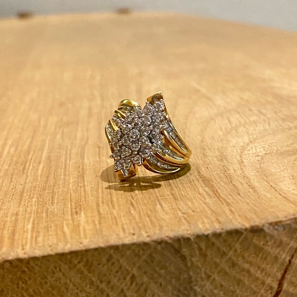 Antique Vintage 10K Yellow Gold Band, Prong Set Diamond Multi Stone Cluster Ring